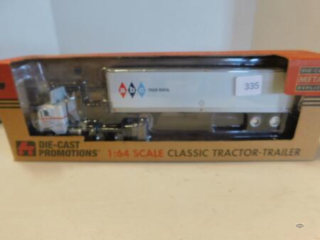 1/64 DCP FREIGHTLINER CABOVER ABC TRACTORUCK RENTALS