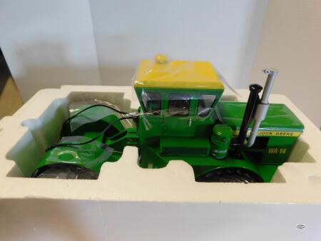1/16 ERTL JOHN DEERE WA 14 PRESTIGE