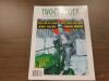 LITERATURE LOT JOHN DEERE 2 CYL CLUB, YEAR 2020 - 4