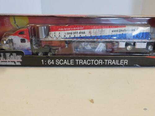 1/64 DCP JJ KELLER PETE W/FLATBED, #30286, NIB