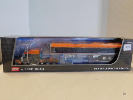 1/64 DCP BLACK/ORANGE 379 PETE, NIB