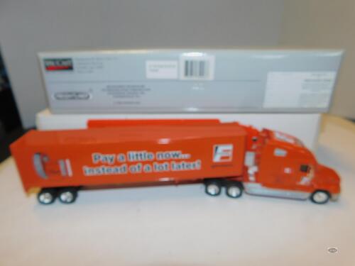 1/64 FRAM-SPECCAST C120 FREIGHTLINER, NIB