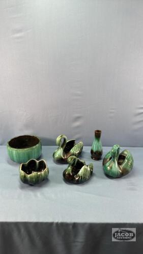BLUE MOUNTAIN POTTERY LOT