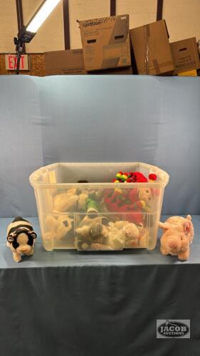 TOTE WITH AN ASSORTMENT OF STUFFIES