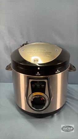 WOLFGANG PUCK PRESSURE COOKER