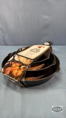 (3) PIECE UNUSED JIM BEAM CAST IRON SKILLET SET