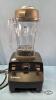 VITAMIX BLENDER WITH COOK BOOK - 2