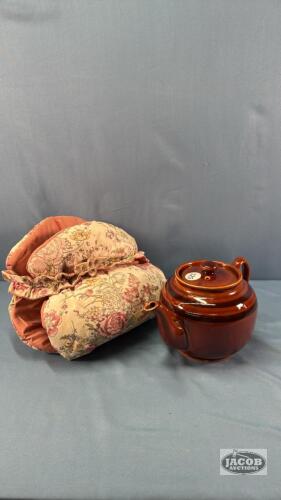 SADLER TEA POT WITH TEA COZY