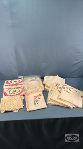 QUANTITY OF DOILIES, PILLOW CASES ETC.