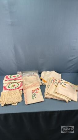QUANTITY OF DOILIES, PILLOW CASES ETC.