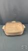 10 IN SQUARE X 2.5IN DEEP CASSEROLE WITH LID