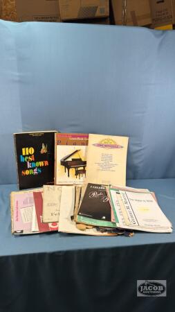 ASSORTED LOT OF PIANO MUSIC