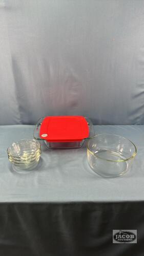PYREX LOT