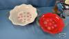 BLACK AND DECKER IRON WITH (2) SNOW FLAKE BOWLS - 3