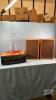 REALISTIC AM/FM STEREO WITH (2) SPEAKERS