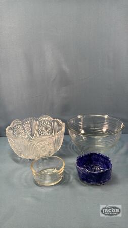 (4) GLASS BOWLS