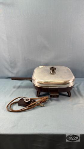1000W ELECTRIC TOASTESS 10.5 FRY PAN WITH LID