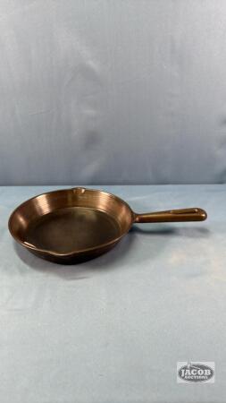 9IN CAST IRON FRY PAN
