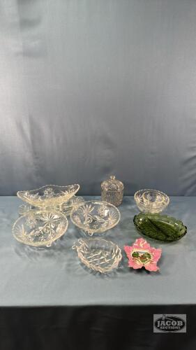 ASSORTED GLASS LOT