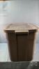 RUBBERMAID APPROX. 70L TOTE