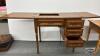 WOODEN SEWING MACHINE STAND - 3