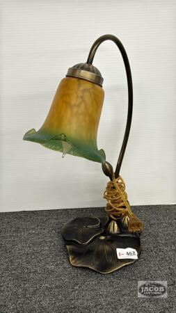DECORATIVE DESK LAMP