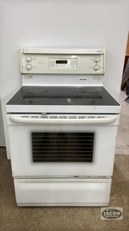 GE ELECTRIC 30IN STOVE