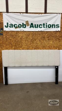 78IN KING SIZED HEAD BOARD
