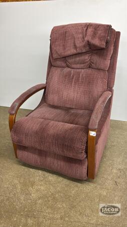 LA Z BOY DUSTY ROSE RECLINER CHAIR