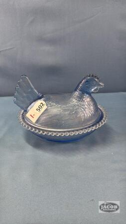 BLUE GLASS HEN ON THE NEST