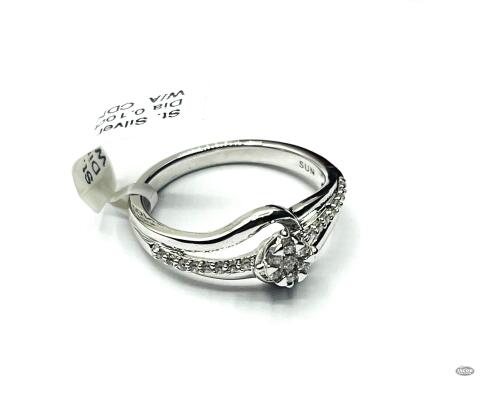 STERLING SILVER DIAMOND RING