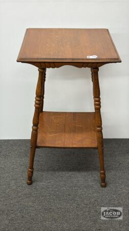 OAK PARLOUR TABLE