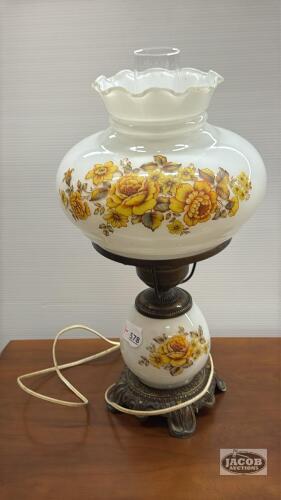 GONE WITH THE WIND STYLE LAMP