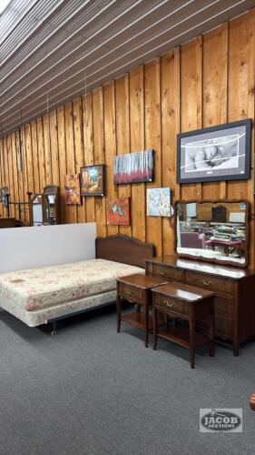 ANDREW MALCOLM (4) PIECE BEDROOM SUITE