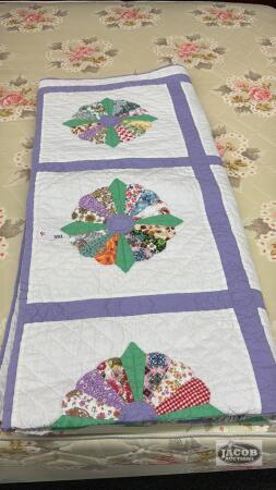 DREDEN PLATE QUILT