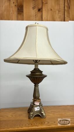 29IN METAL TABLE LAMP
