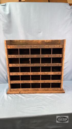25 COMPARTMENT METAL ORGANIZER SHELF