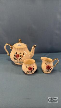 SADLER TEA POT WITH CREAM AND SUGAR