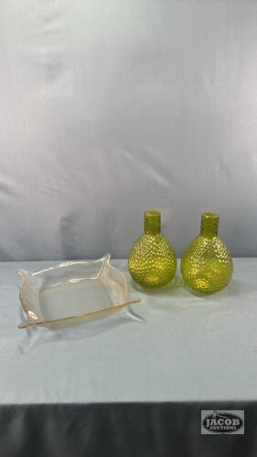 COLOURED GLASS LOT