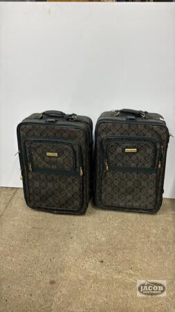 (2) MATCHING OSCAR DE LA RENTA SUITCASES