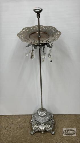 HOMEMADE UNIQUE METAL STAND