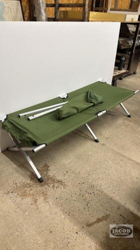 FOLDING CAMP COTT WITH STORAGE BAG (SEE NOTES)