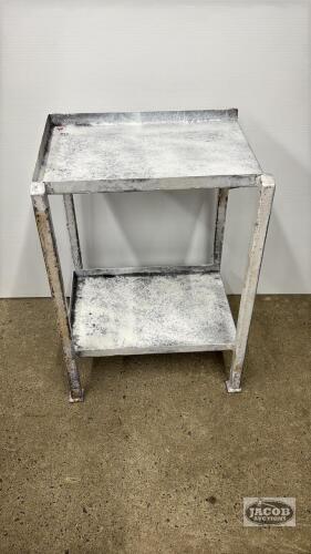 HEAVY DUTY METAL STAND