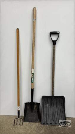 GARDEN TOOL LOT