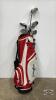 SET OF RIGHT HANDED GOLF CLUBS IN BAG