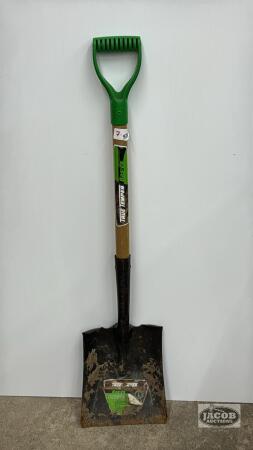 TRUE TEMPER SQUARE MOUTH SHOVEL