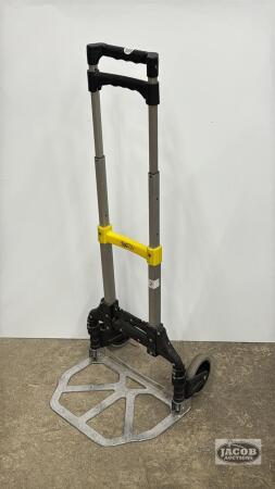 SAFCO FOLDING CART WITH EXTENDABLE HANDLE