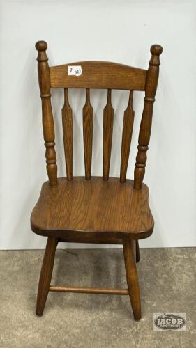 CHILDS WOODEN ARROW BACK CHAIR