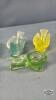 ASSORTED COLOURED GLASS LOT - 4