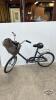 FOLDNG BICYCLE WITH BASKET